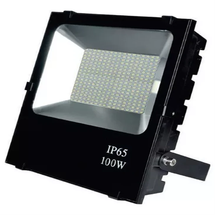 Floodlight for square (1)