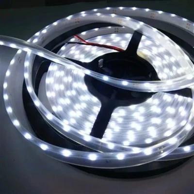 Titreşimsiz RGBW LED Şerit Işığı